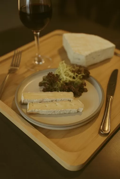 Brie de Meaux à l'ail des ours 😘, Dardilly, Double 7 Dardilly