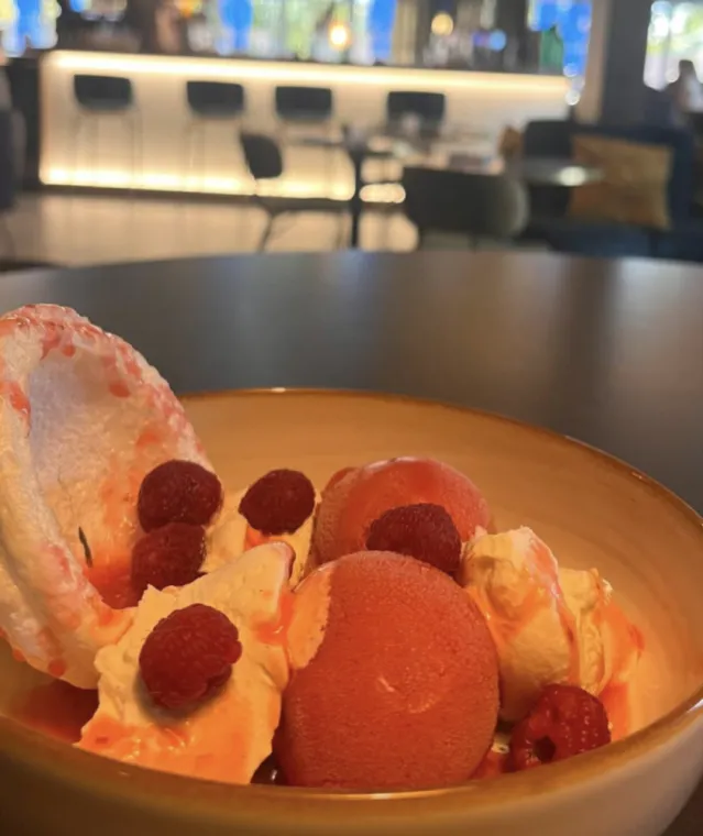 Nouveau dessert au Double 7 à Dardilly, Dardilly, Double 7 Dardilly